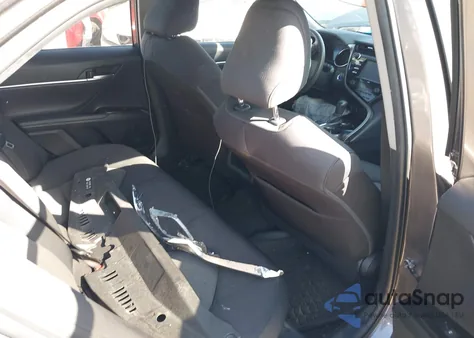 2020 Toyota Camry Le Hybrid from USA, damaged, VIN 4T1C31AK6LU019722